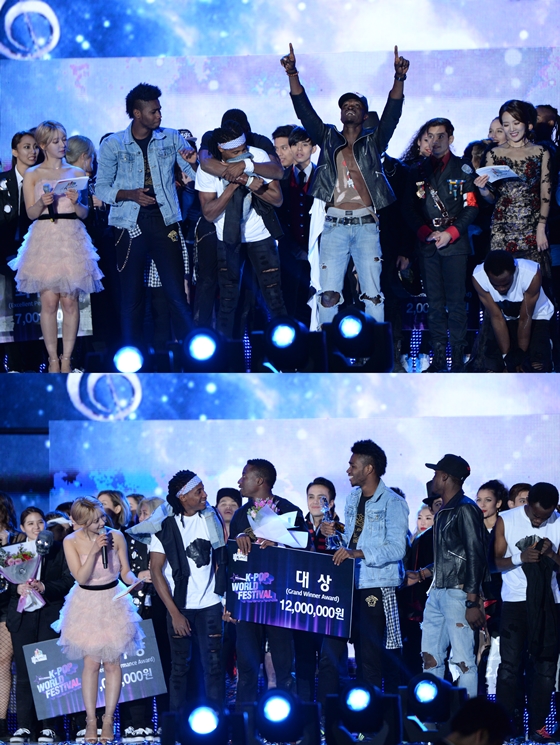 '2015 K팝 월드 페스티벌 인 창원'에서 대상을 차지한 나이지리아 팀/사진제공=KBS
