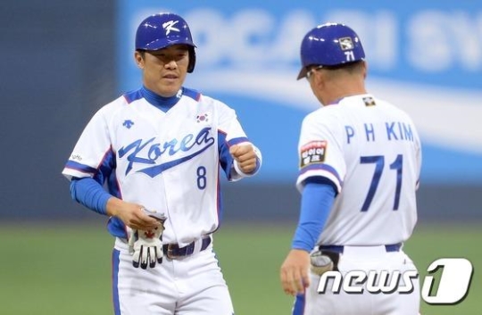 정근우(왼쪽). /사진=뉴스1