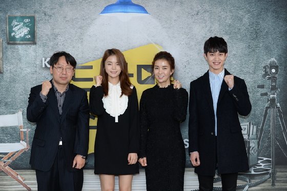 김신일 감독, 배우 고보결, 신은정, 곽동연(사진 왼쪽부터)/사진제공=KBS