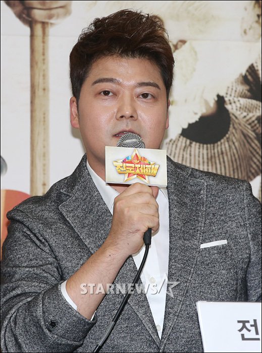 방송인 전현무/사진= 이동훈 기자