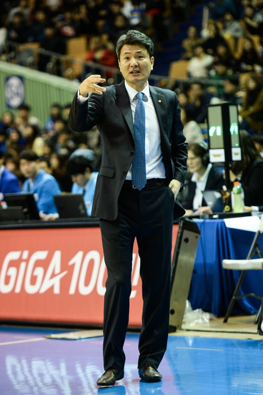 김영만 감독. /사진=KBL 제공