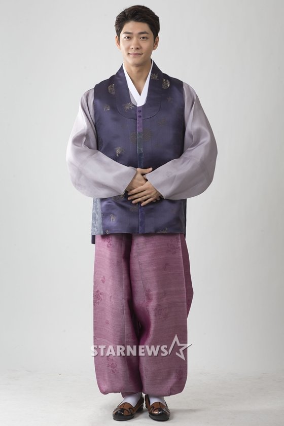 서프라이즈 멤버 강태오/사진=임성균 기자