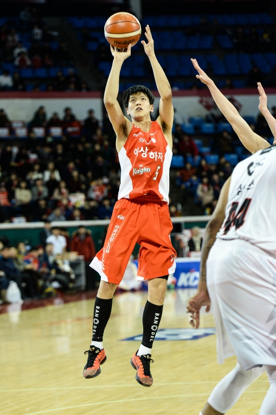 김선형이 슛을 시도하고 있다. /사진=KBL 제공
