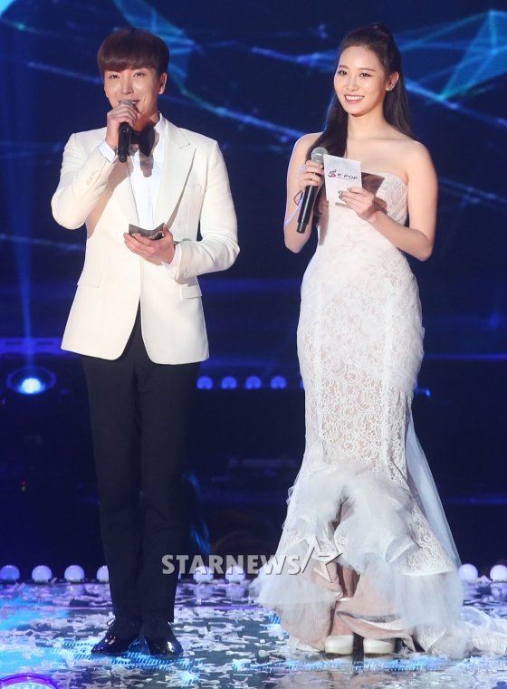 이특과 유라 /사진=이기범 기자