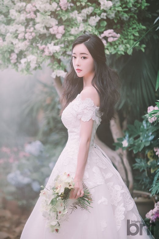 홍수아