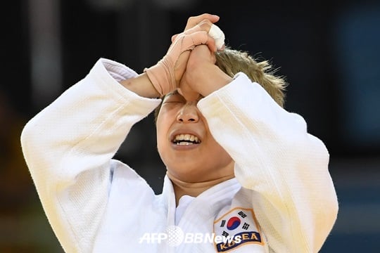 여자유도 48kg급에서 은메달을 따낸 정보경. /AFPBBNews=뉴스1