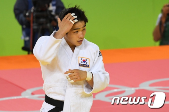 대회 3일차 남자 유도 73kg급 16강에서 탈락한 안창림. /사진=뉴스1