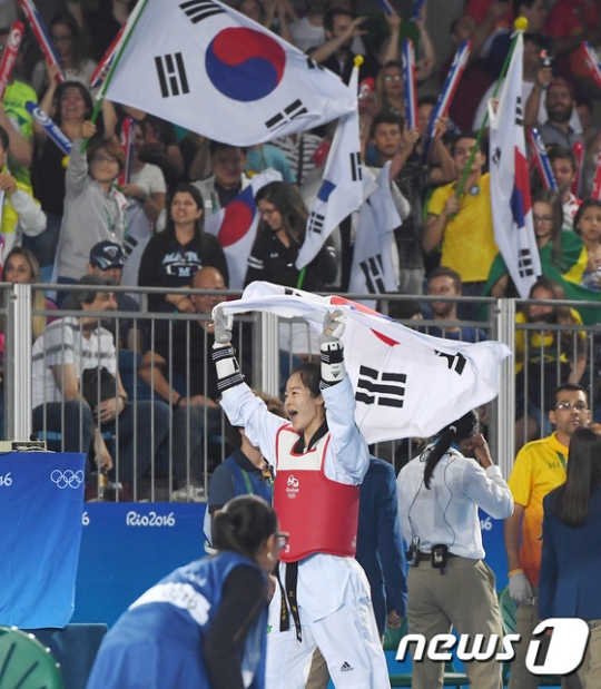 여자 태권도 67kg급 금메달을 따낸 오혜리. /사진=뉴스1