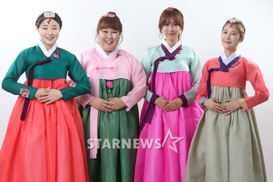 개그우먼 허민, 김민경, 성현주, 박소영/사진=임성균 기자. 한복협찬 박술녀한복