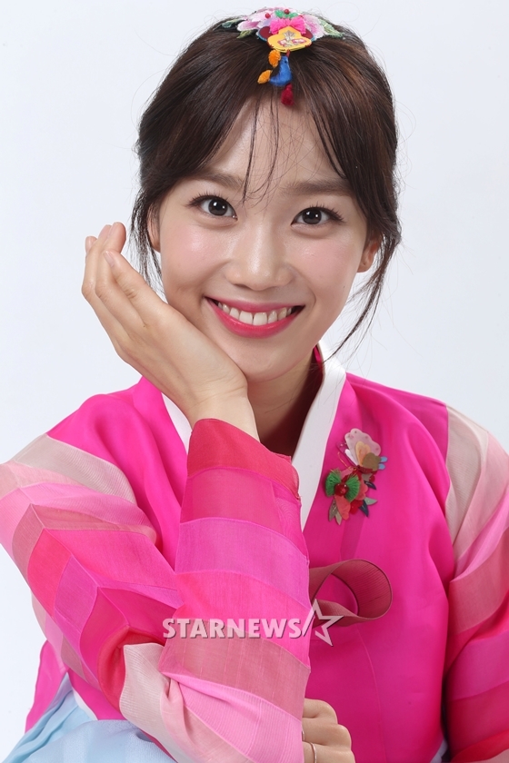 배우 장희령/사진=임성균 기자. 한복협찬 박술녀한복
