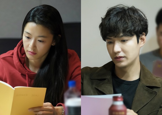 전지현(왼쪽)과 이민호
