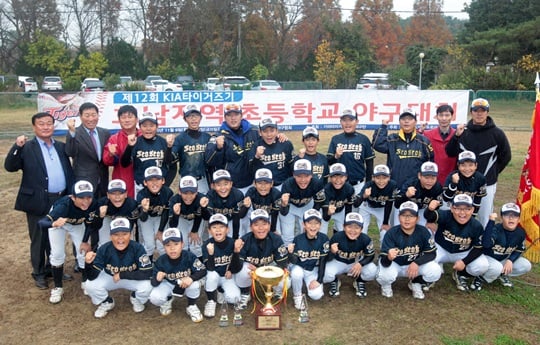제13회 KIA 타이거즈기 호남지역 초등학교 야구대회가 개최된다. /사진=KIA 타이거즈 제공