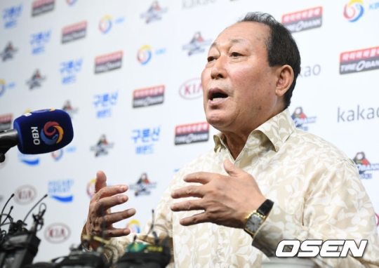 김인식 감독.