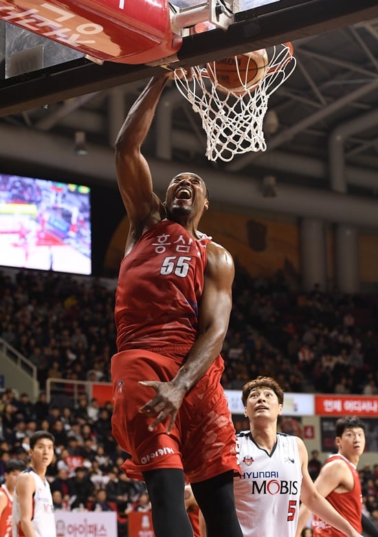 데이비드 사이먼. /사진=KBL