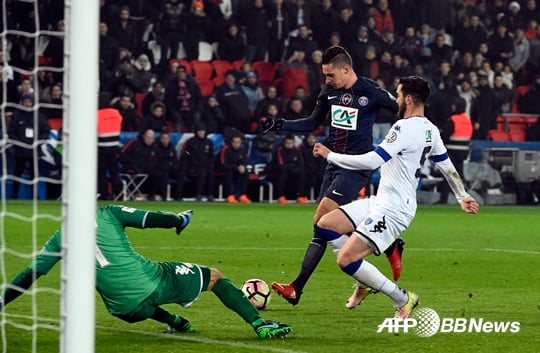PSG 데뷔골을 기록한 드락슬러의 득점 장면 /AFPBBNews=뉴스1