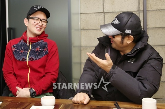 김보성(왼쪽)과 윤형빈 /사진=김휘선 기자