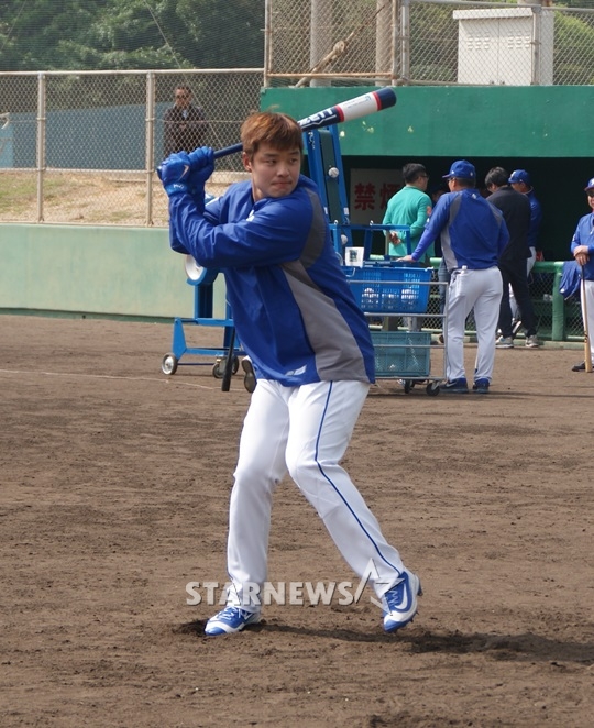 WBC 대표팀의 2번 타자 후보 민병헌. /사진=김동영 기자