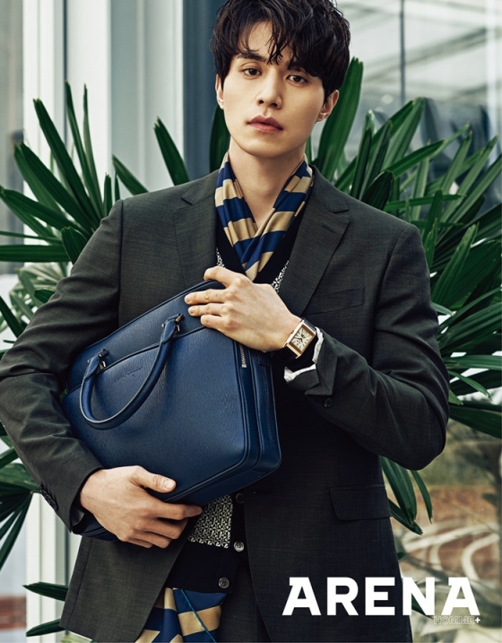 이동욱