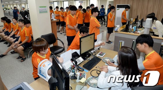 경인지방병무청에서 신체검사가 진행되고 있다 /사진=뉴스1