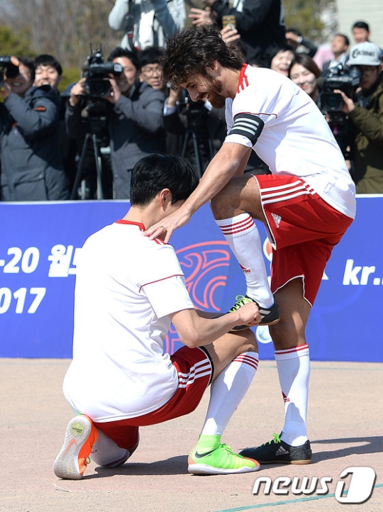 아이마르(오른쪽). /사진=뉴스1