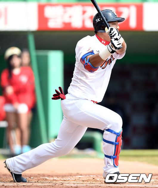 SK 한동민.