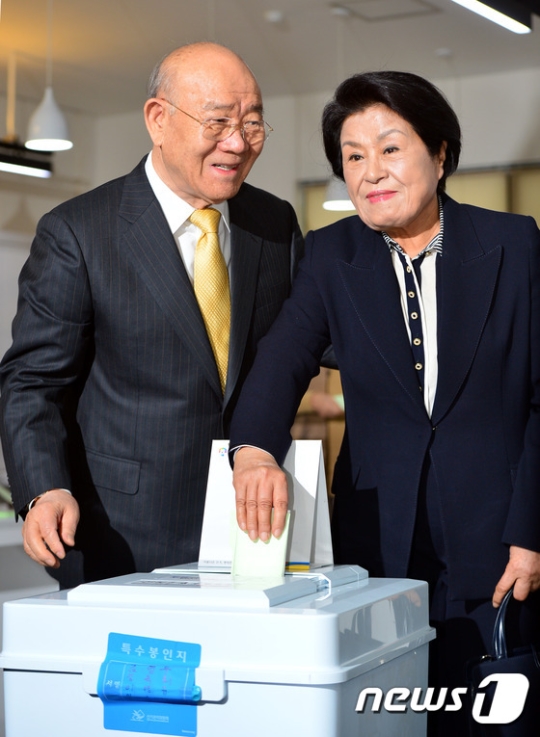 전두환 전 대통령과 이순자 여사. /사진=뉴스1