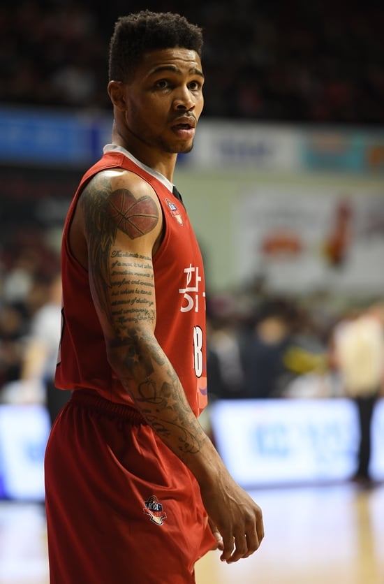 키퍼 사익스. /사진=KBL