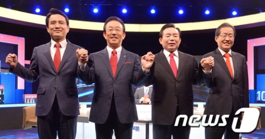 자유한국당 대선주자들, 왼쪽부터 김진태 의원, 김관용 경북도지사, 이인제 전 최고위원, 홍준표 경남도지사./사진=뉴스1