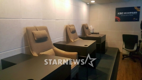 각 구장에 설치된 카메라 조감도. KBO가 설치한 카메라는 빨강색 네모 안 표기. /사진=김우종 기자