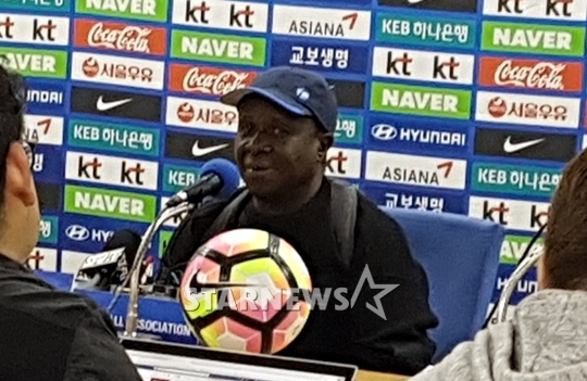 세네갈 조셉 코토 감독./사진=심혜진 기자