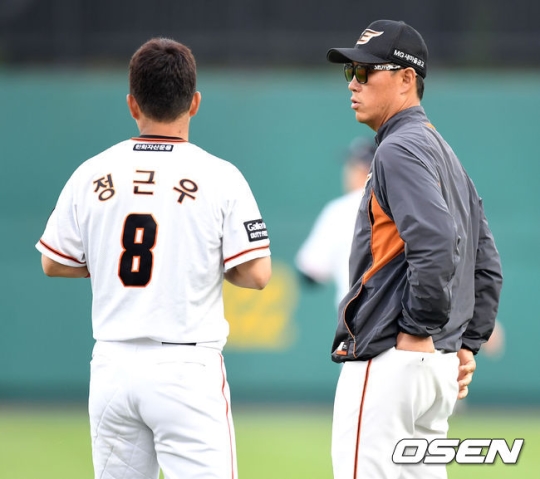 한화 이글스 코치직에서 물러난 김정준 코치.