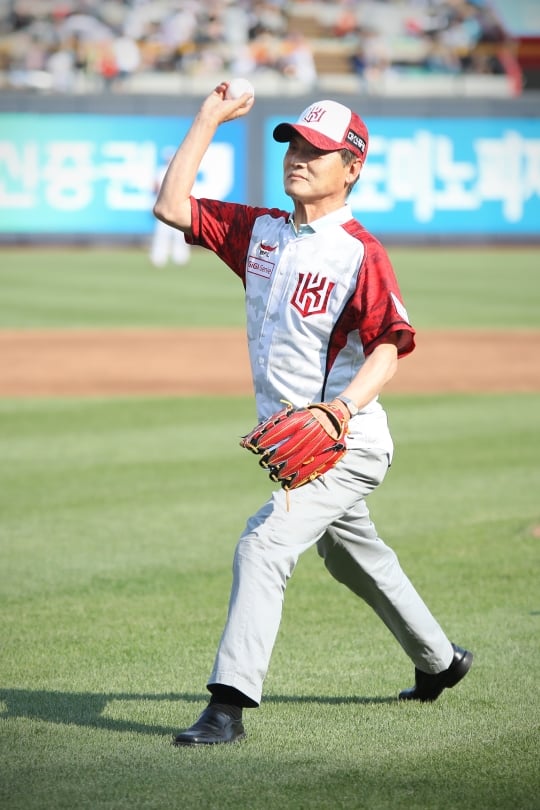 한우성 이사장./사진=kt 위즈 제공
