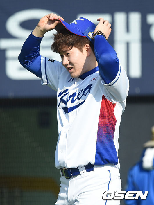 박민우.