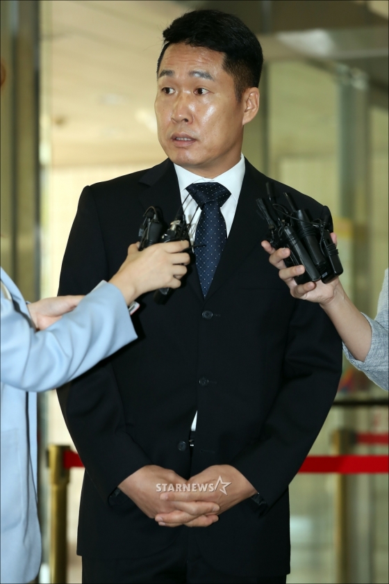 이창명
