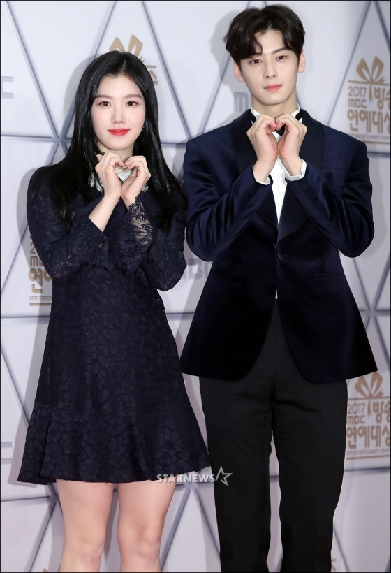 (왼쪽부터) MBC '쇼! 음악중심' MC 프리스틴 시연, 아스트로 차은우 /사진=김창현 기자