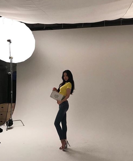 /사진=손나은 인스타그램