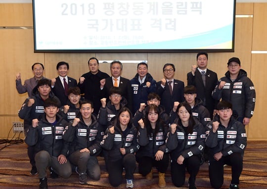이기흥 대한체육회장이 2018년 새해 맞이 동계종목 훈련장을 격려 방문했다. /사진=대한체육회 제공