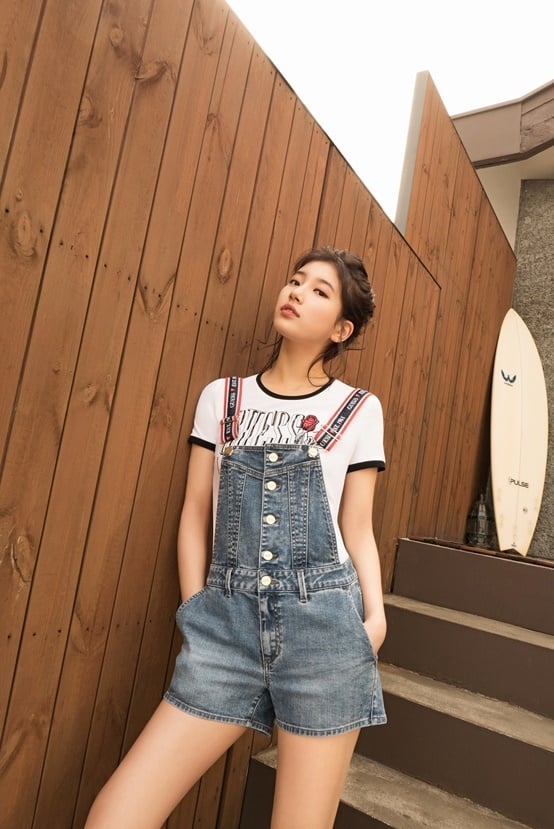 수지 화보 /사진=게스