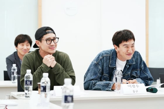 신하균과 이광수/사진제공=명필름