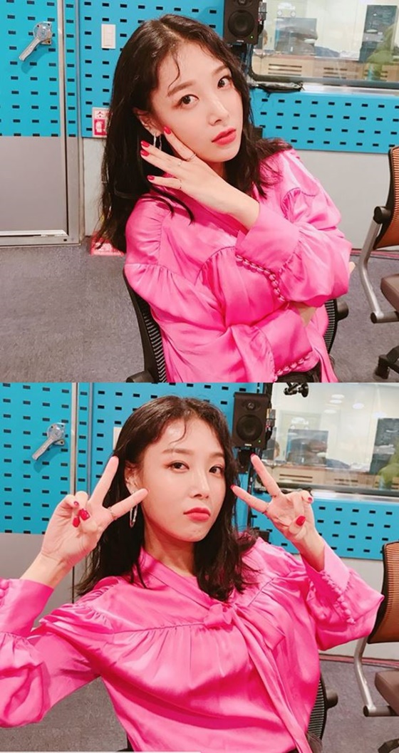 가수 유빈/사진=SBS '최화정의 파워타임' 공식 인스타그램