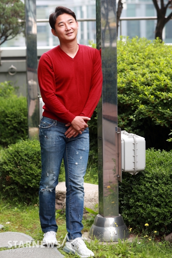 편안한 아저씨가 되어가는게 나쁘지않다는 이천수./상암DMS= 임성균 기자