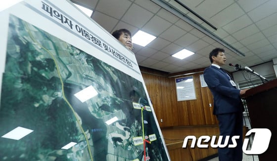 '강진 여고생 실종', 살인사건으로 전환. 김재순 강진경찰서 수사과장이 6일 오전 전남 강진경찰서 3층 어울마당에서 강진 여고생 살인사건 중간 수사결과 브리핑을 하고 있다./사진=뉴스1
