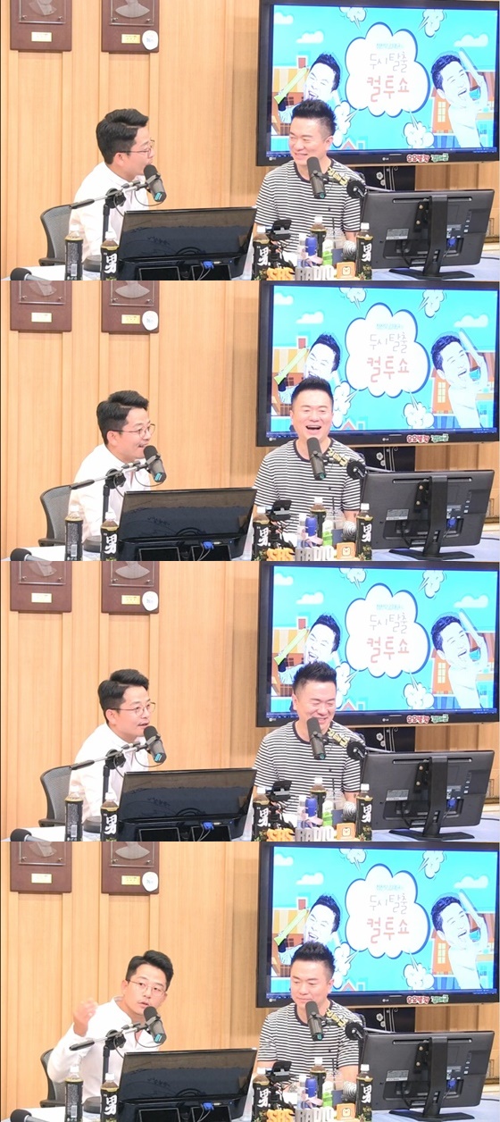 개그맨 김준호(왼쪽)와 김태균 /사진= SBS 라디오 파워FM '두시탈출 컬투쇼' 보는 라디오 방송화면