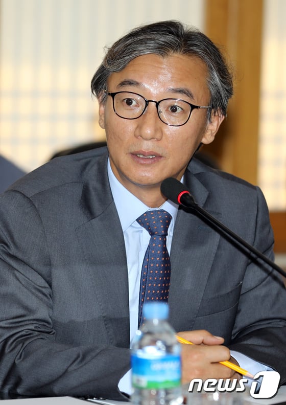 전재수 더불어민주당 의원이 김병준 신임 자유한국당 혁신비대위원장에 대해 비판했다. /사진=뉴스1