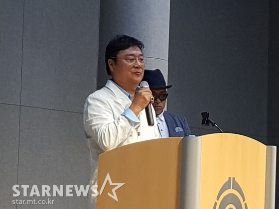 /사진제공=대한가수협회 임직원들의 모습
