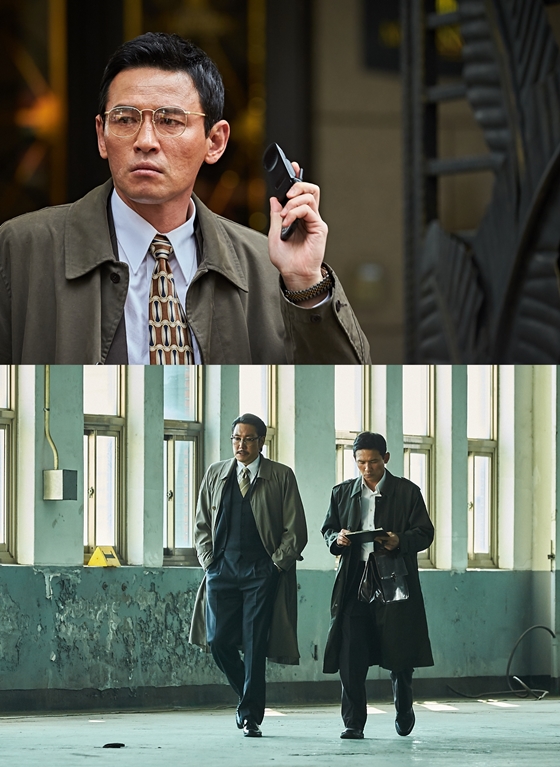 영화 '공작' 속 1990년대 핫 아이템들 / 사진=영화 '공작' 스틸컷