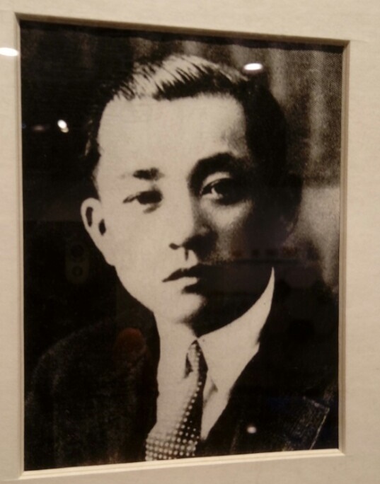 이길용 기자.