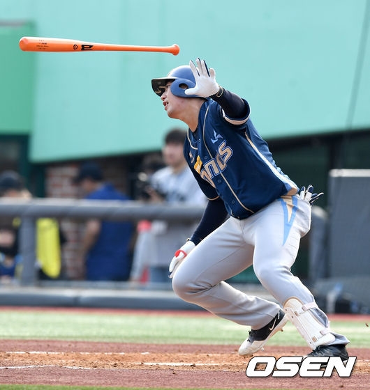 조원빈.