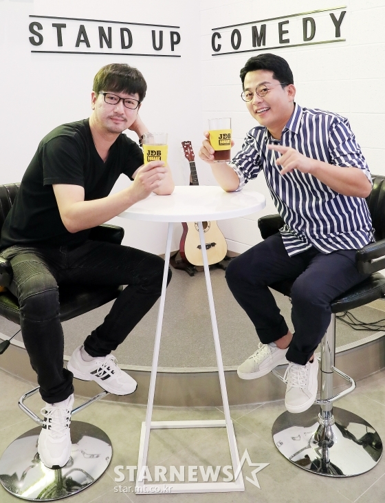 제6회 부산국제코미디페스티벌 수석 프로그래머 조윤호(사진 왼쪽)와 집행위원장 김준호/사진=김창현 기자