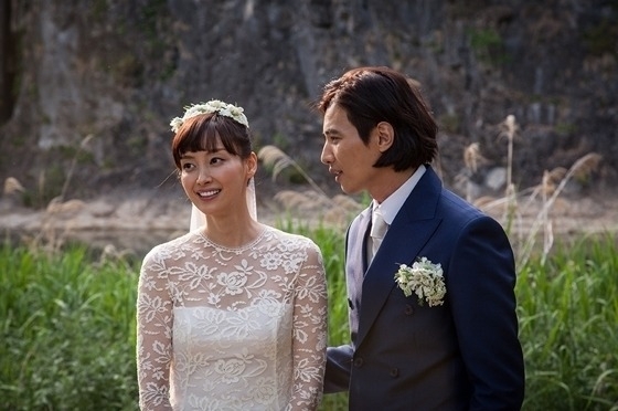2015년 결혼식을 올린 원빈 이나영 / 사진제공=이든나인
